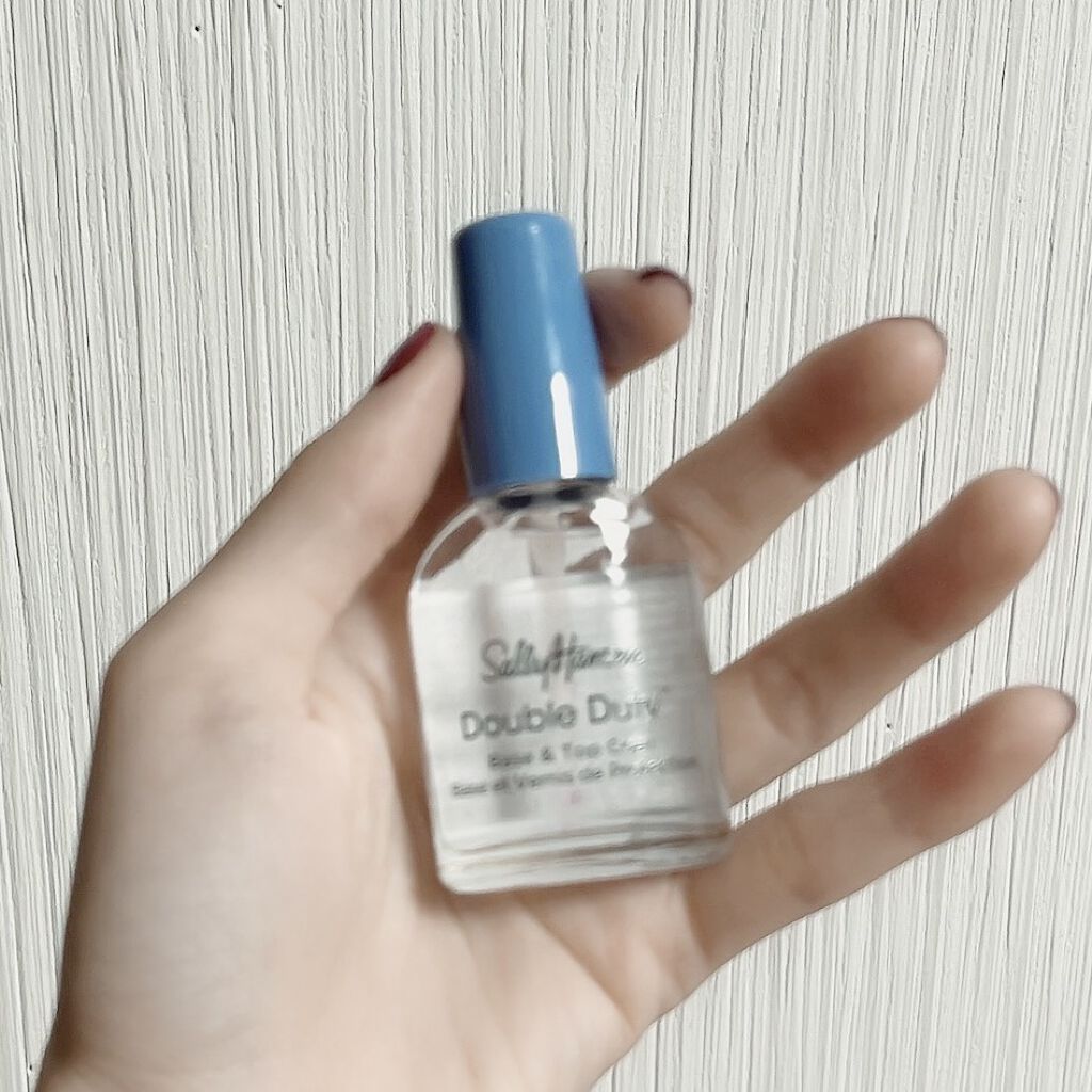 ダブルデューティ ベース＆トップコート/サリーハンセン/ネイルトップコートを使ったクチコミ（1枚目）