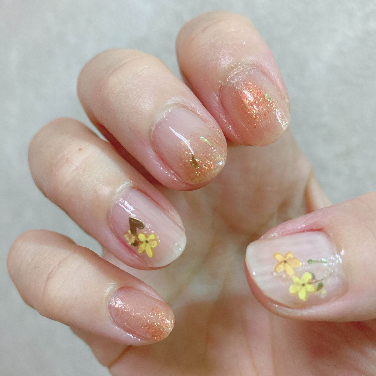 ジェルボリュームトップコート/キャンメイク/ネイルトップコートを使ったクチコミ(2枚目)