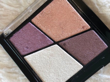 UR GLAM　VELVET EYE COLOR PALETTE/U R GLAM/パウダーアイシャドウを使ったクチコミ（3枚目）