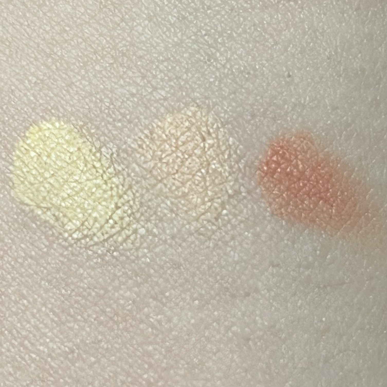 カラーミキシングコンシーラー 04 レッドベージュ/キャンメイク/パレットコンシーラーを使ったクチコミ（3枚目）