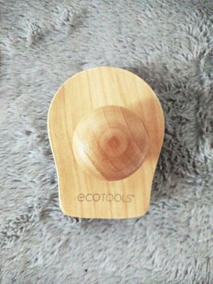 Stimulating Scalp Massager/EcoTools/スカルプブラシを使ったクチコミ(2枚目)