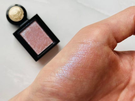 シャドーカスタマイズ (フローティング)/MAJOLICA MAJORCA/単色アイシャドウを使ったクチコミ(3枚目)