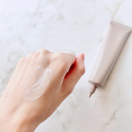 ホワイトニングヴェールプライマー/rafuna/化粧下地を使ったクチコミ(3枚目)