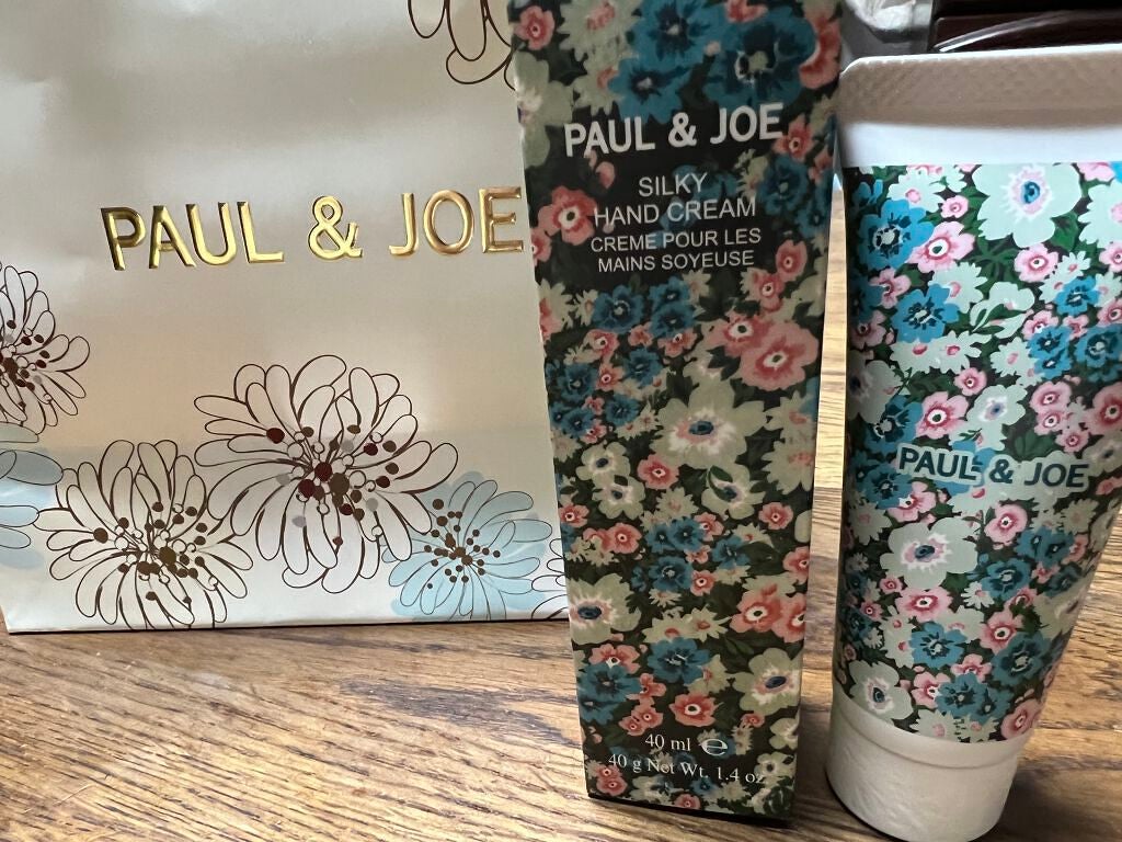 ラッピングハンドクリーム/PAUL & JOE BEAUTE/ハンドクリームを使ったクチコミ(1枚目)
