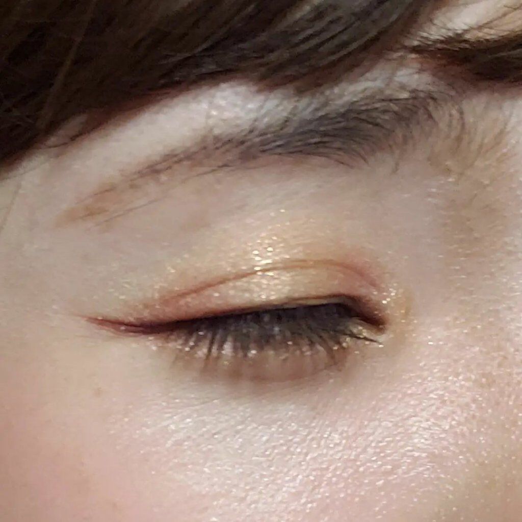 デュアルインテンシティーアイシャドー 1930(DESDEMONA)/NARS/単色アイシャドウを使ったクチコミ（2枚目）