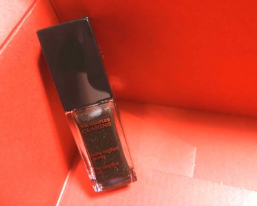 M i n a ♥ on LIPS 「CLARINSコンフォートリップオイル限定色darkstone..」（2枚目）