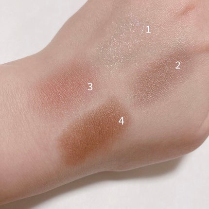 シグニチャー カラー アイズ/SUQQU/アイシャドウパレットを使ったクチコミ(3枚目)