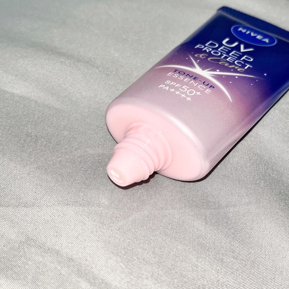 ニベアUV ディープ プロテクト&ケア トーンアップ エッセンス/ニベア/日焼け止めローションを使ったクチコミ(2枚目)