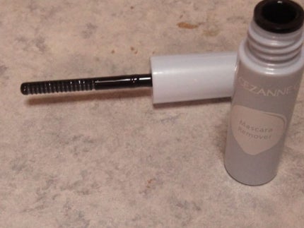 マスカラリムーバー/CEZANNE/ポイントメイクリムーバーを使ったクチコミ(3枚目)