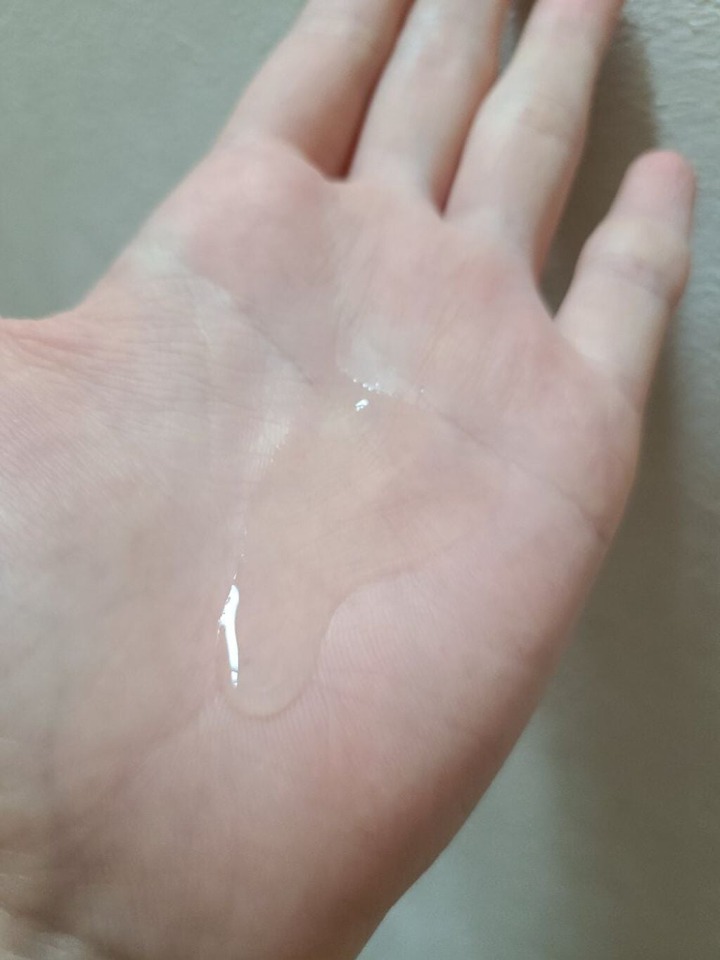 CCオイル/エッセンシャル/ヘアオイルを使ったクチコミ(3枚目)