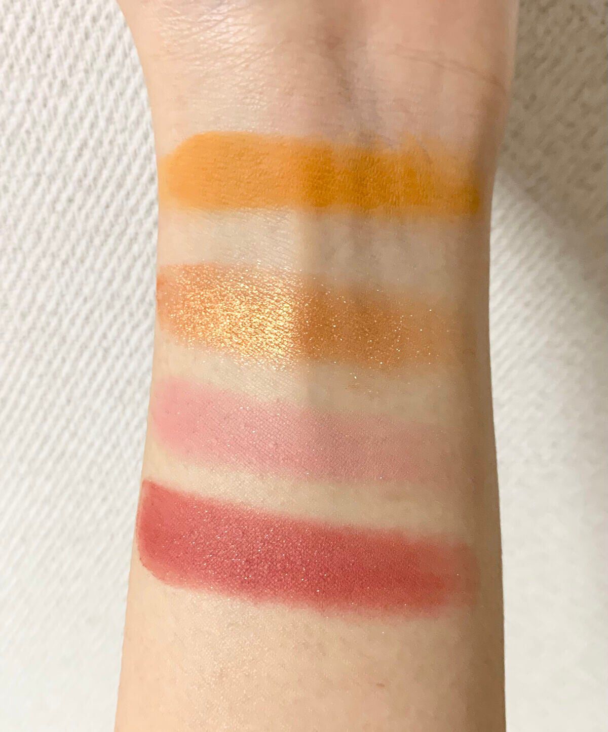 アニマルアイシャドウ(4シェード) 03 オレンジ