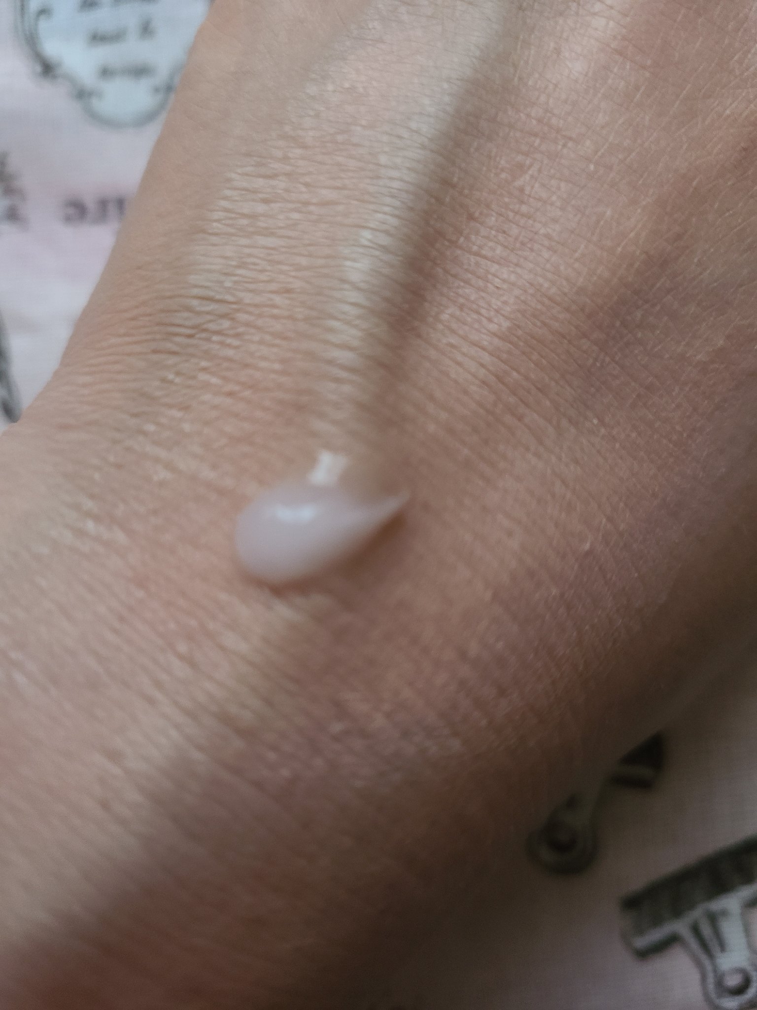 香水ヘアジェル/DAISO/ヘアジェルを使ったクチコミ（3枚目）