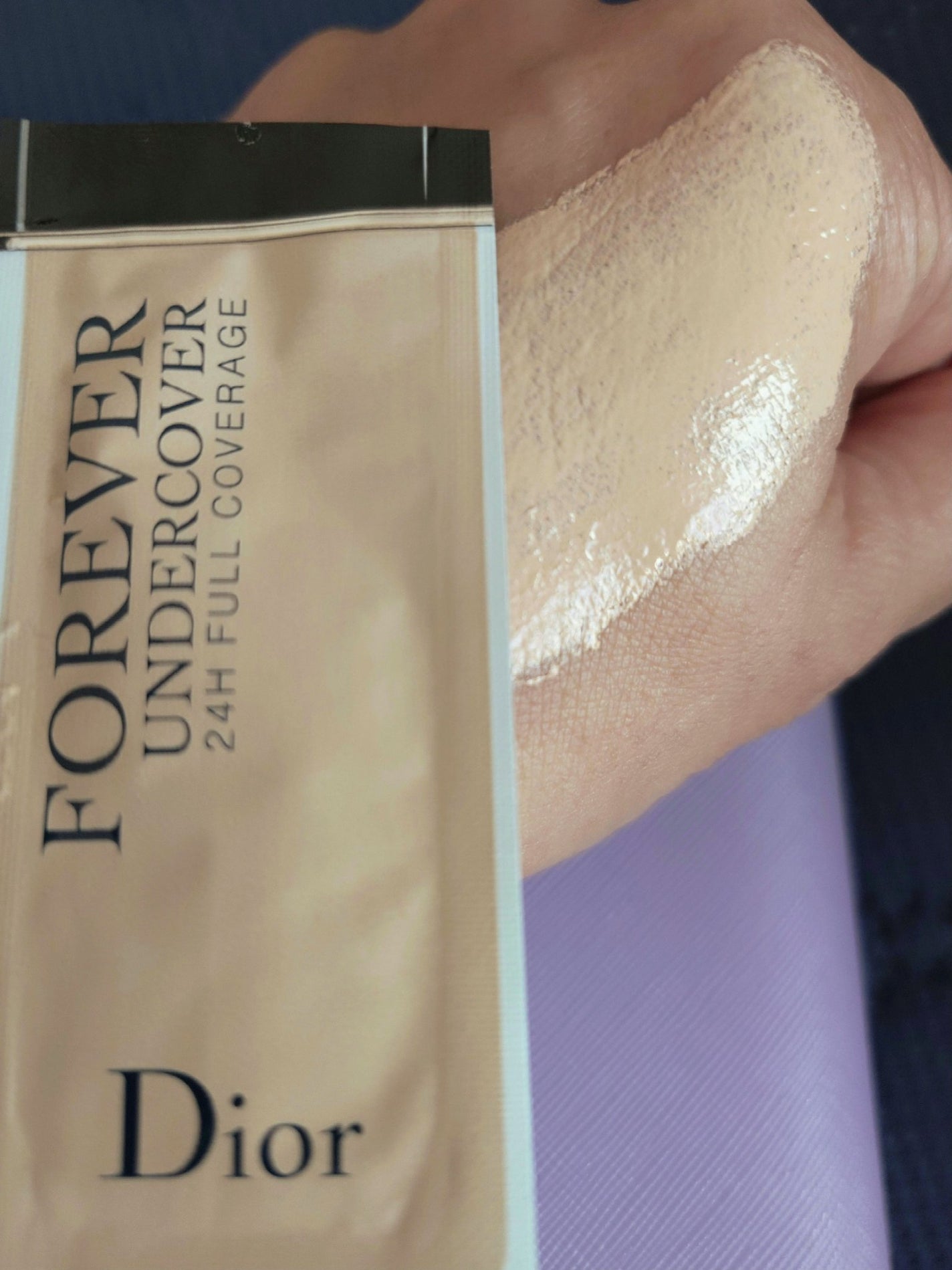 ディオールスキン フォーエヴァー アンダーカバー/Dior/リキッドファンデーションを使ったクチコミ(3枚目)