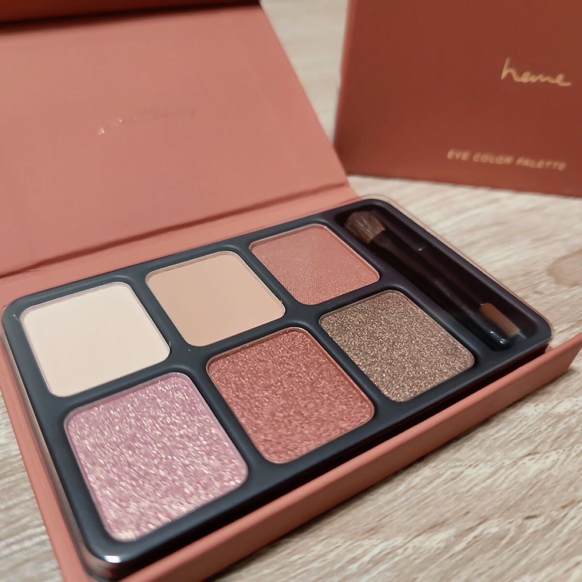 アイカラーパレット/heme/アイシャドウパレットを使ったクチコミ（2枚目）