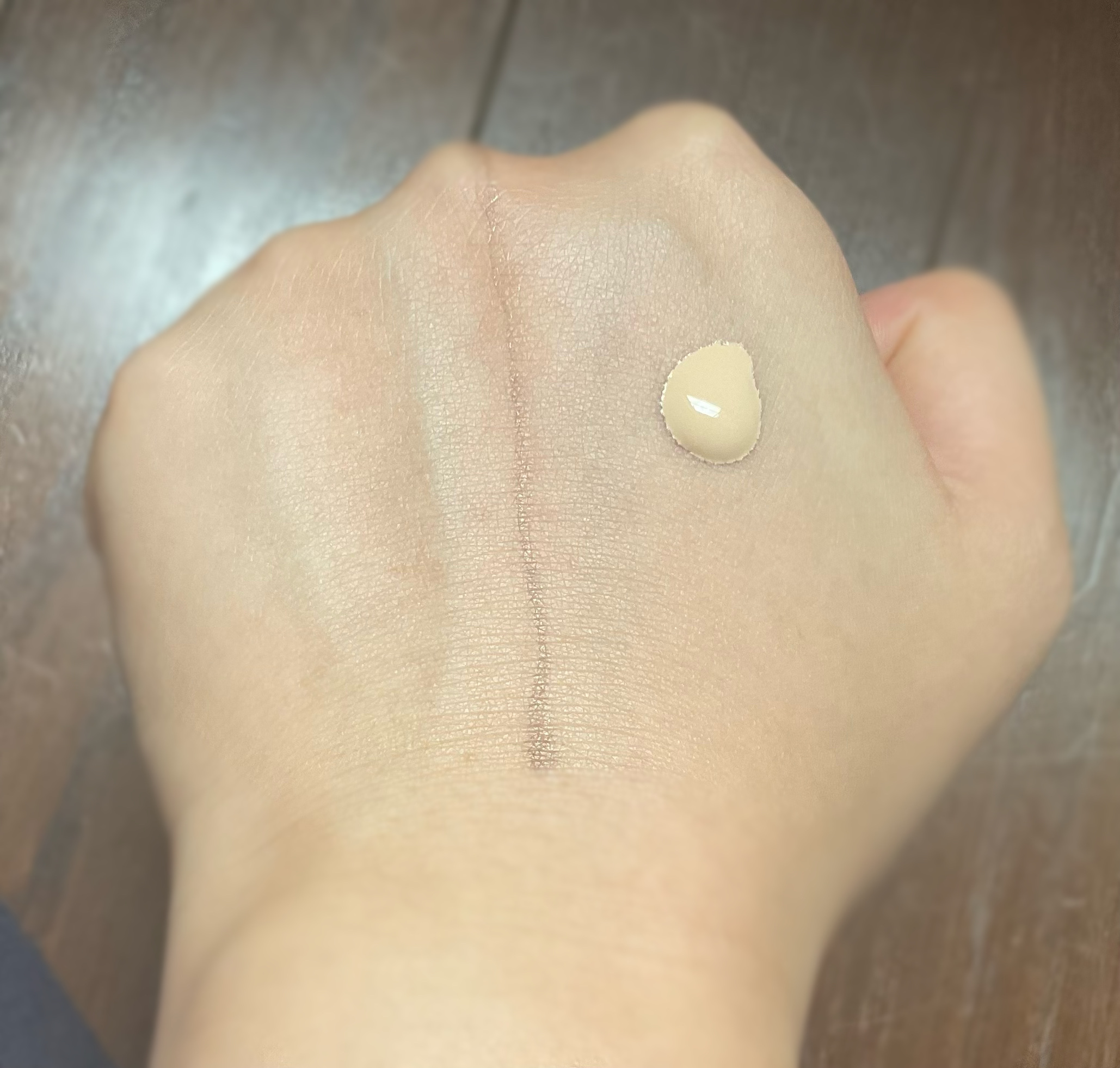 エッセンスBBクリーム N 01 ライトベージュ/毛穴パテ職人/BBクリームを使ったクチコミ（2枚目）