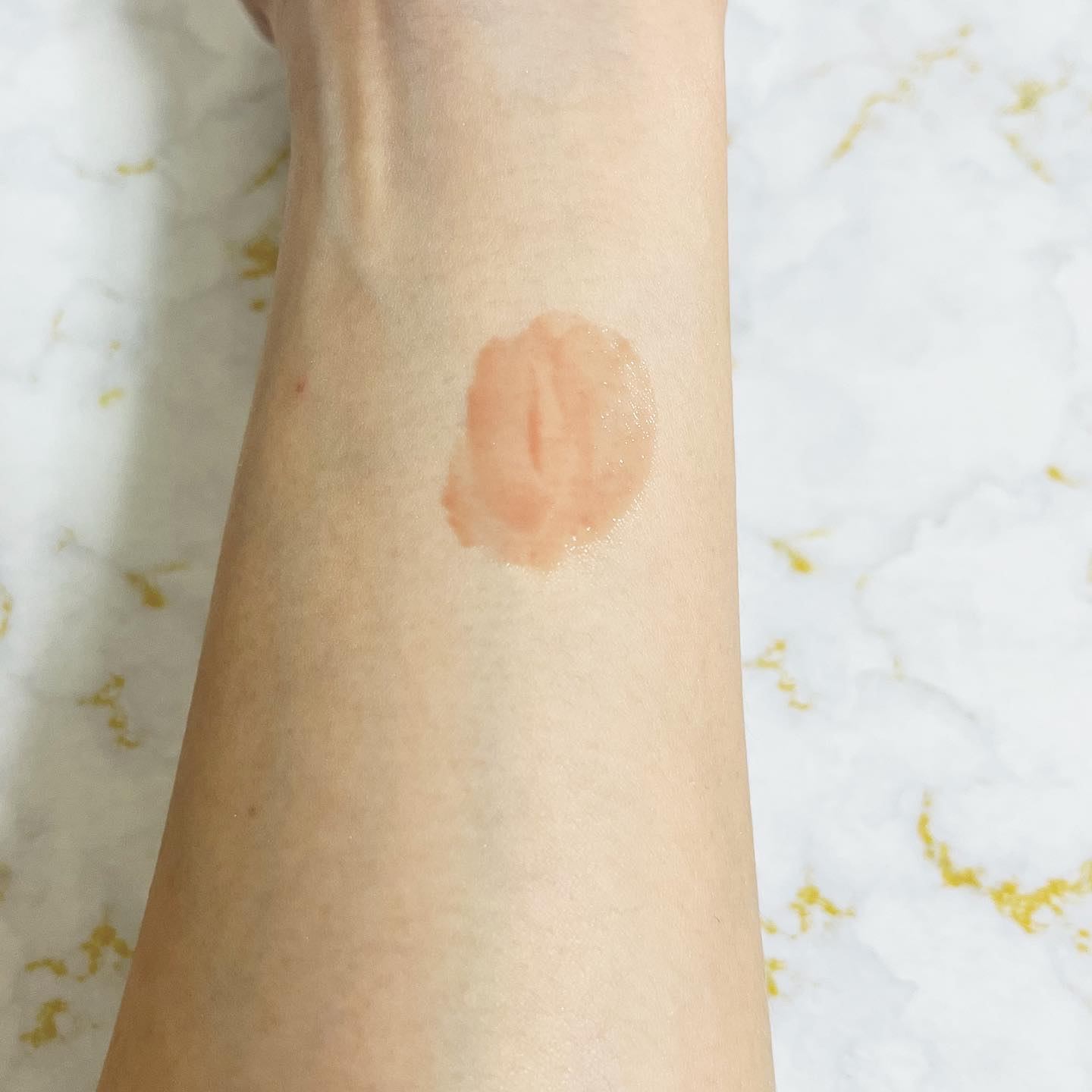 JUDYDOLL ぷるジュレチューブグロス 01 ももドロップ/JUDYDOLL/リップグロスを使ったクチコミ（3枚目）