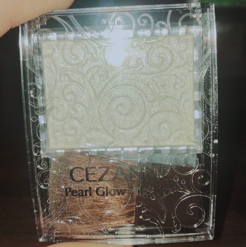 パールグロウハイライト/CEZANNE/パウダーハイライトを使ったクチコミ(1枚目)
