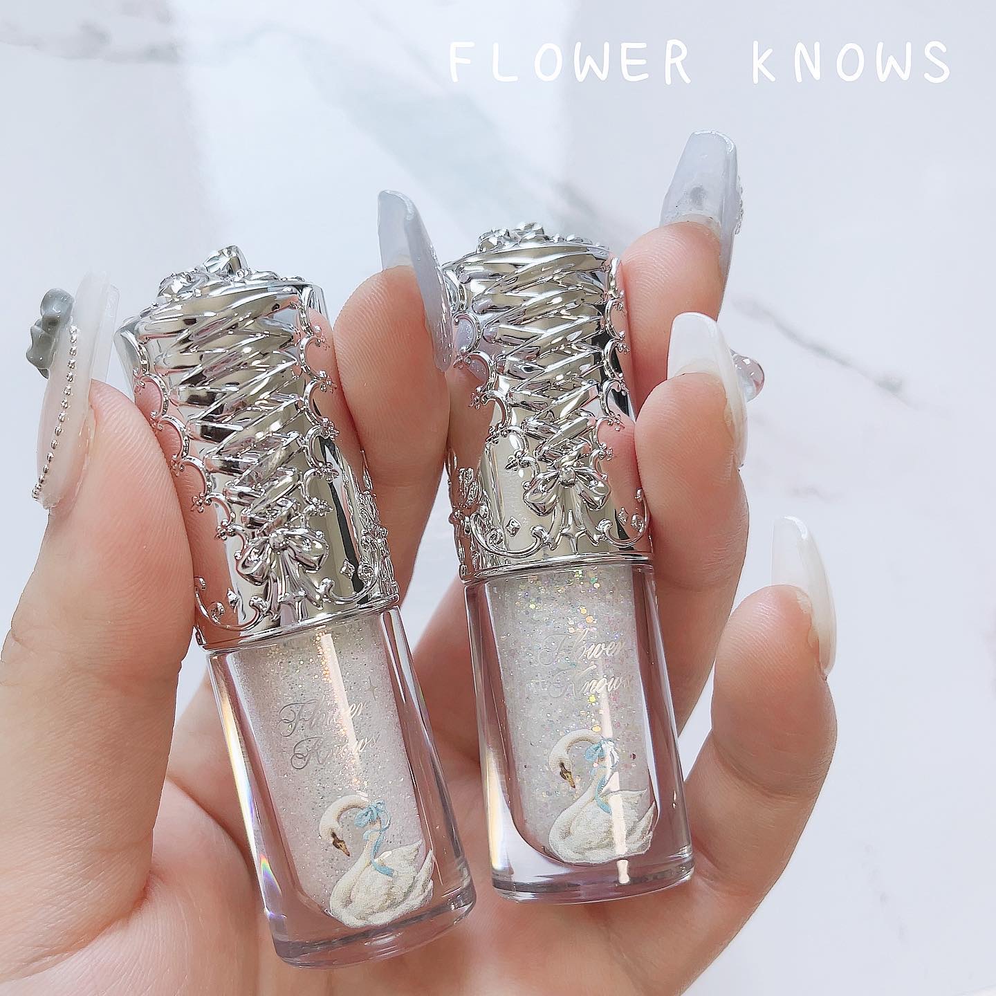 フラワーノーズ スワンバレエシリーズ リキッドアイシャドウ 01 ダイヤモンドスター/FlowerKnows/リキッドアイシャドウを使ったクチコミ（1枚目）