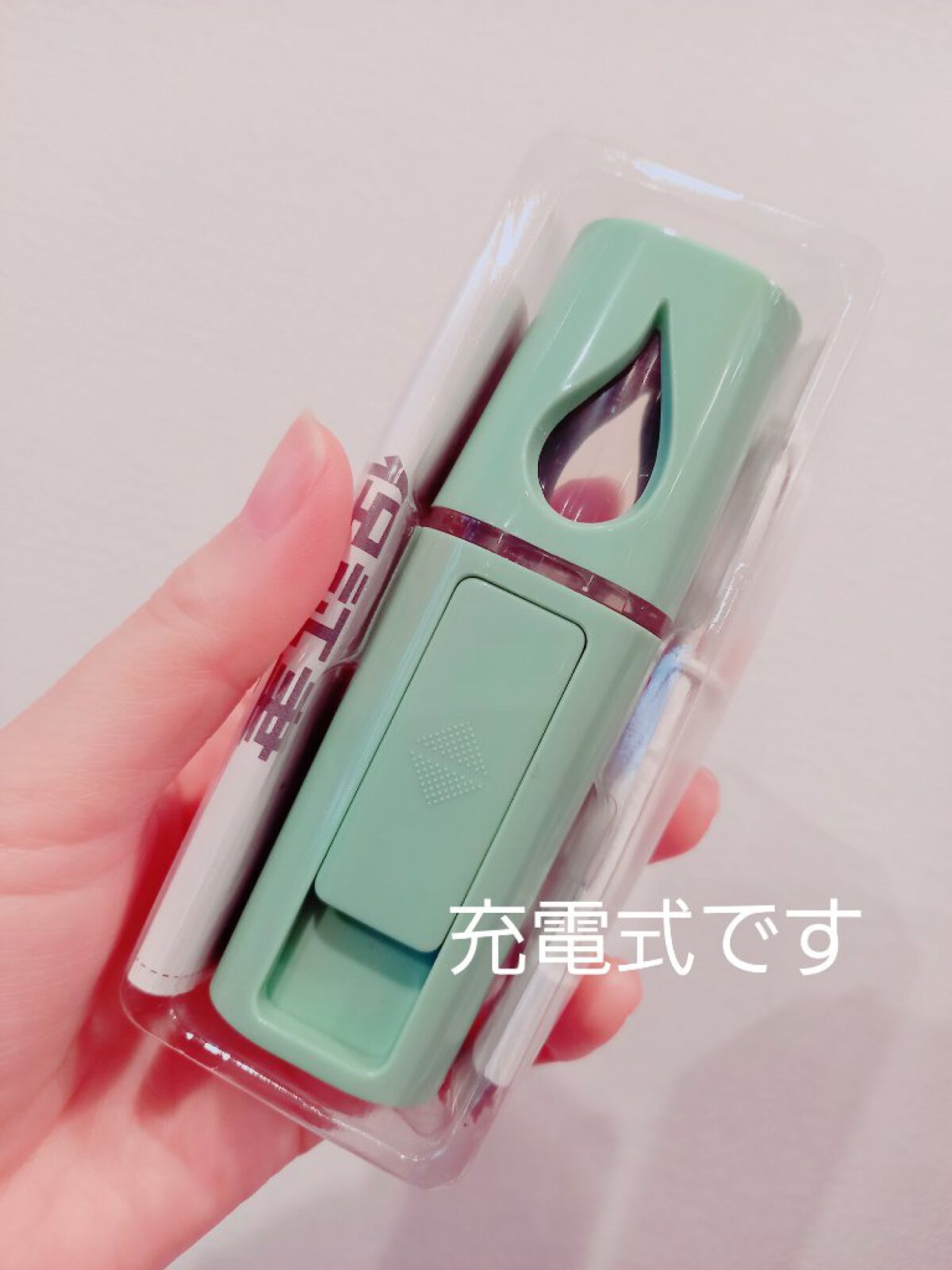 ハンディフェイススチーマー/3COINS/美顔器・マッサージを使ったクチコミ(2枚目)