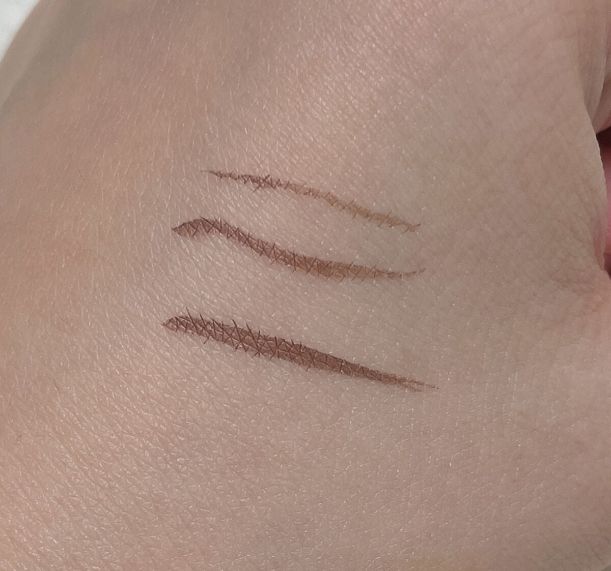 シルキーリキッドアイライナーWP/D-UP/リキッドアイライナーを使ったクチコミ(2枚目)