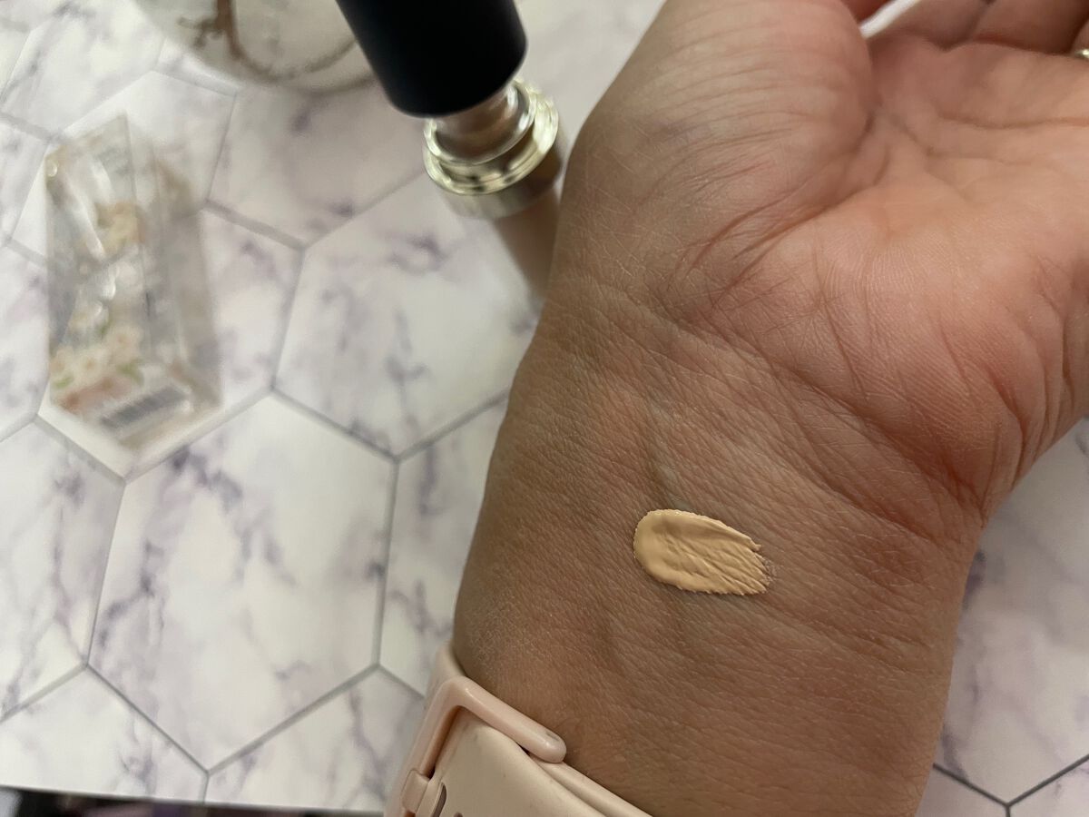 タトゥーウォータープルーフスカーコンシーラー/フォレンコス/リキッドコンシーラーを使ったクチコミ(4枚目)