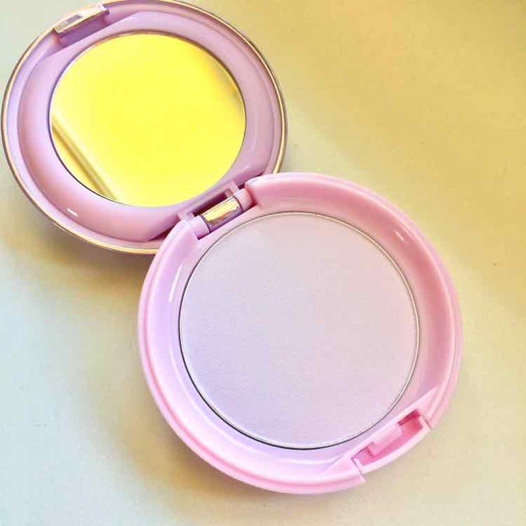 パラソーラ イルミスキン フェイスパウダー UV/ナリスアップ/プレストパウダーを使ったクチコミ(4枚目)