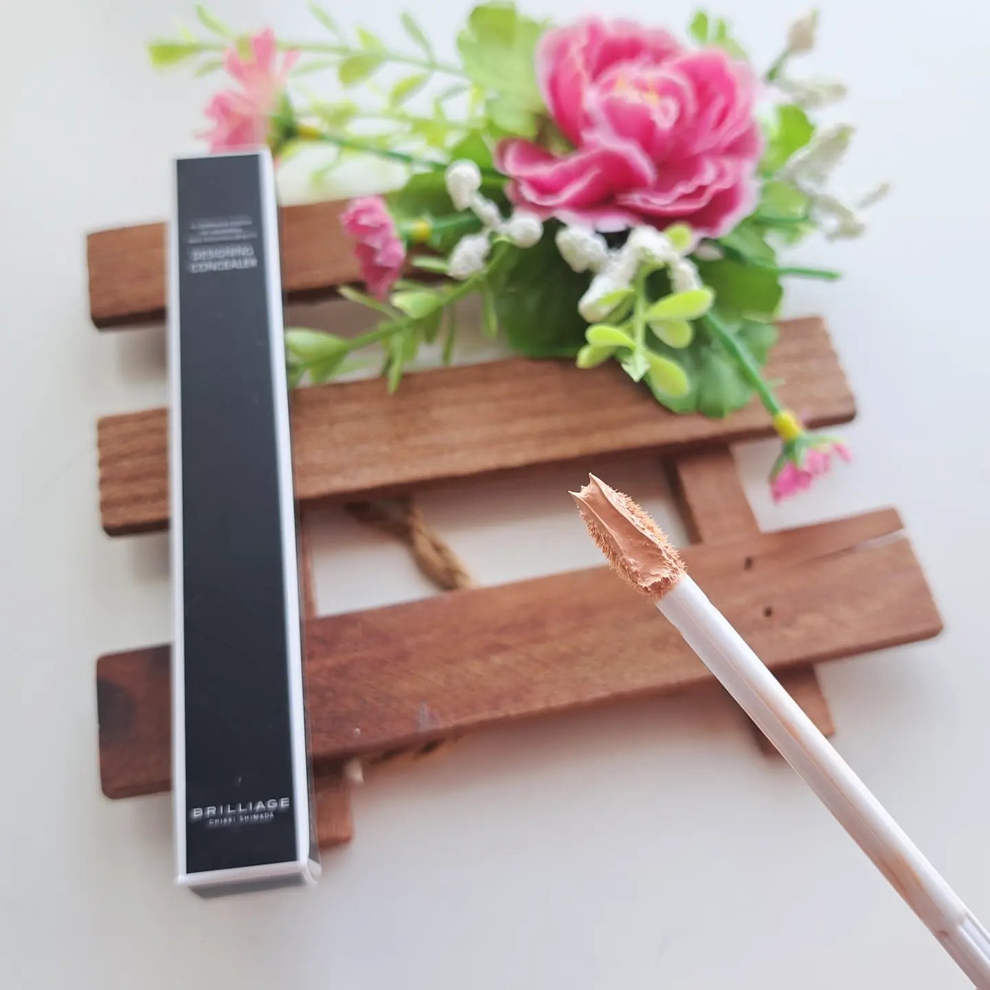 デザイニング コンシーラー 01 ライトオークル/ブリリアージュ/リキッドコンシーラーを使ったクチコミ（2枚目）