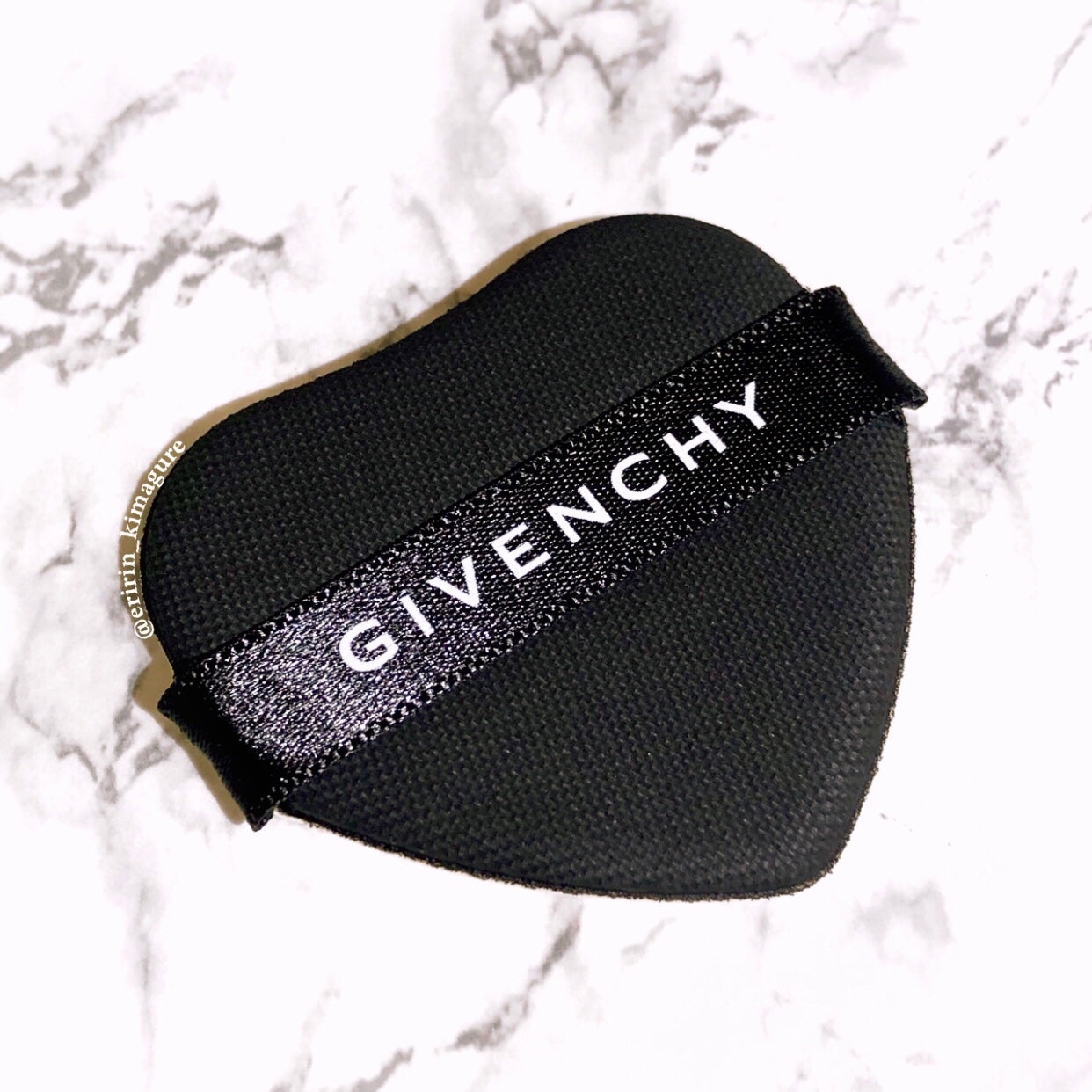 プリズム・リーブル・スキンケアリング・グロウ・クッション/GIVENCHY/クッションファンデーションを使ったクチコミ(6枚目)