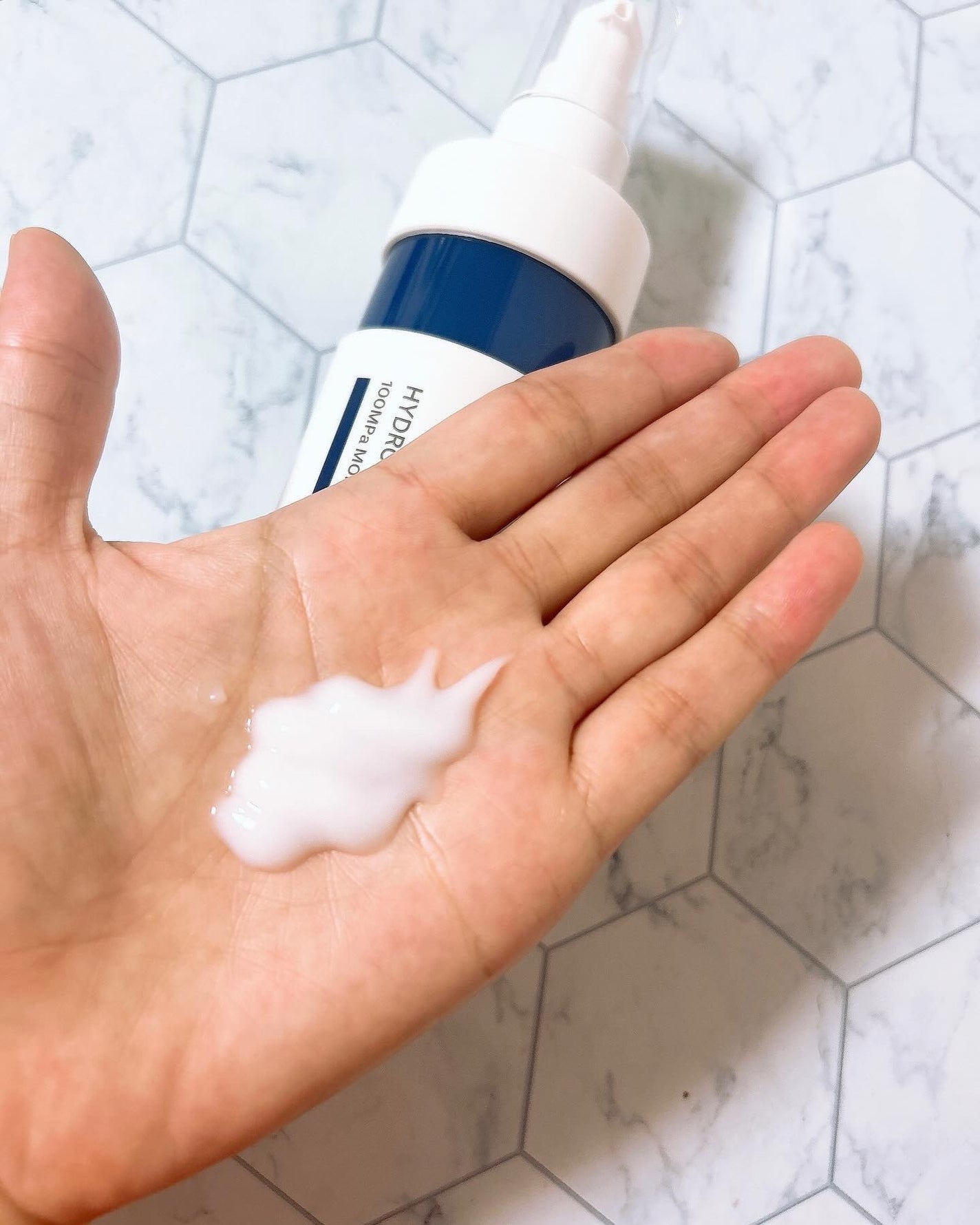 超高圧*¹浸透型ハイドロコラーゲン*⁸配合 集中美容液ヘアミルク/unlabel/ヘアミルクを使ったクチコミ(2枚目)