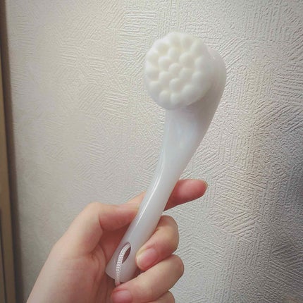 濃密泡で徹底!毛穴ケア 天使の極泡洗顔ブラシ / ドン・キホーテ