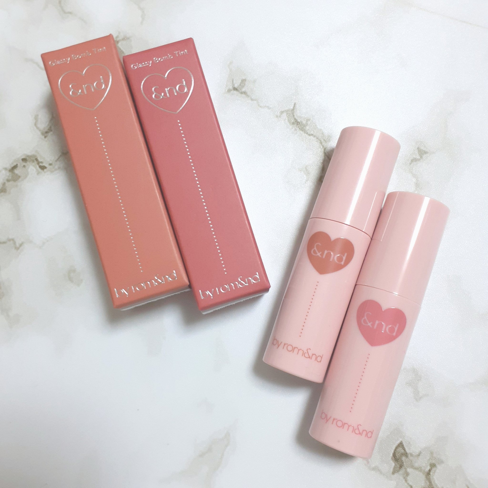 アンドバイロムアンド　グラッシーボムティント/&nd by rom&nd/リップティントを使ったクチコミ（1枚目）