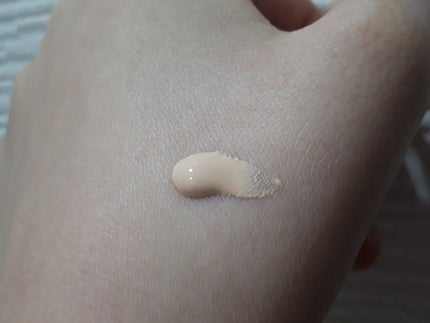 プロテクティング ファンデーション プライマー /PAUL & JOE BEAUTE/化粧下地を使ったクチコミ(2枚目)