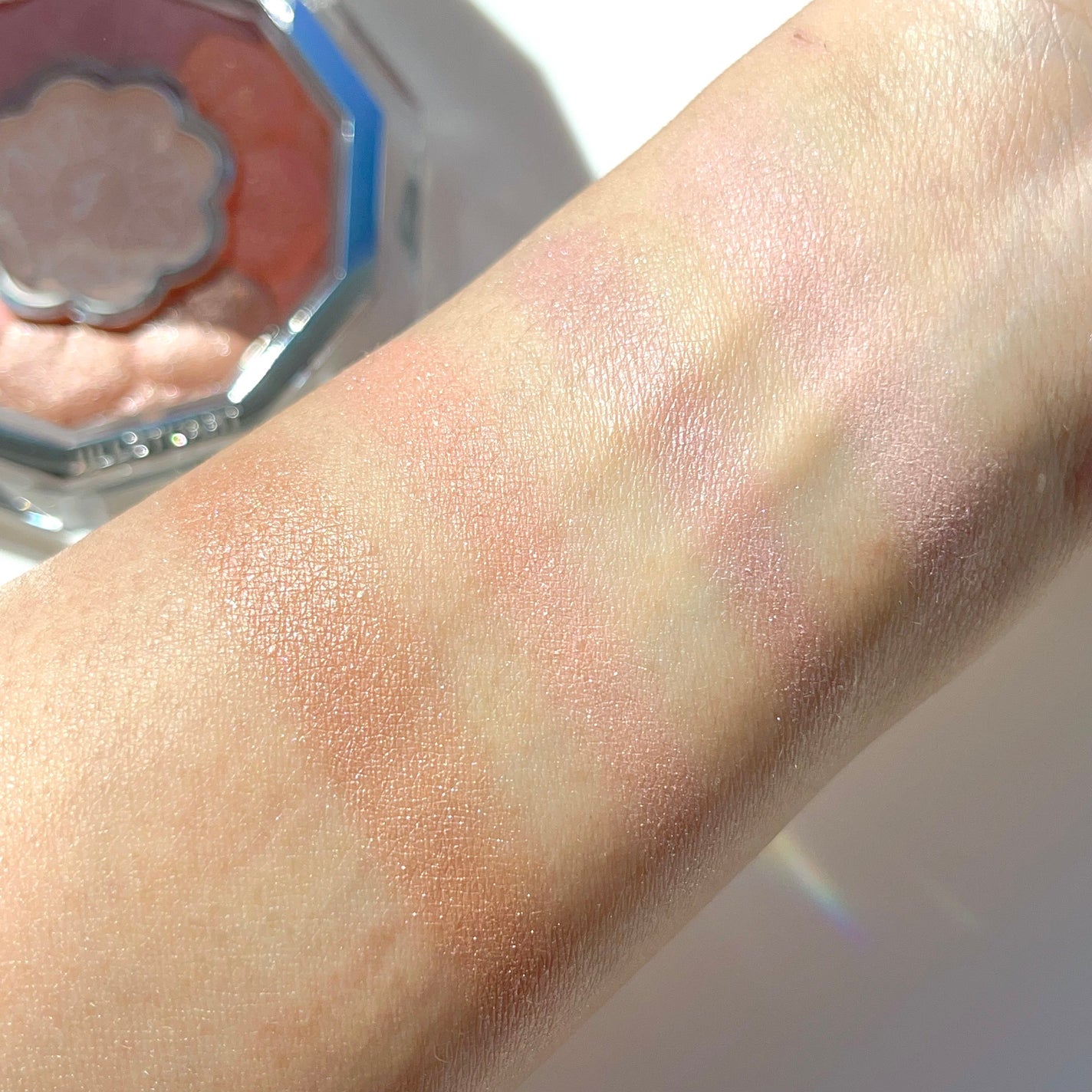 ジルスチュアート ブルームクチュール アイズ/JILL STUART/アイシャドウパレットを使ったクチコミ(4枚目)