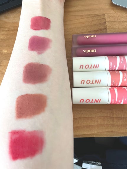 りん on LIPS 「mudeのマットリップが出ました!intouと比較してみて違い..」(4枚目)
