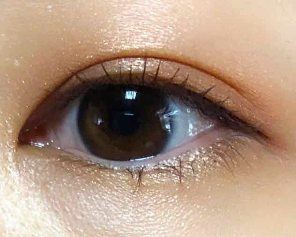 ピカシュウ アイ パレット‐サンダーショック/shu uemura/アイシャドウパレットを使ったクチコミ(3枚目)