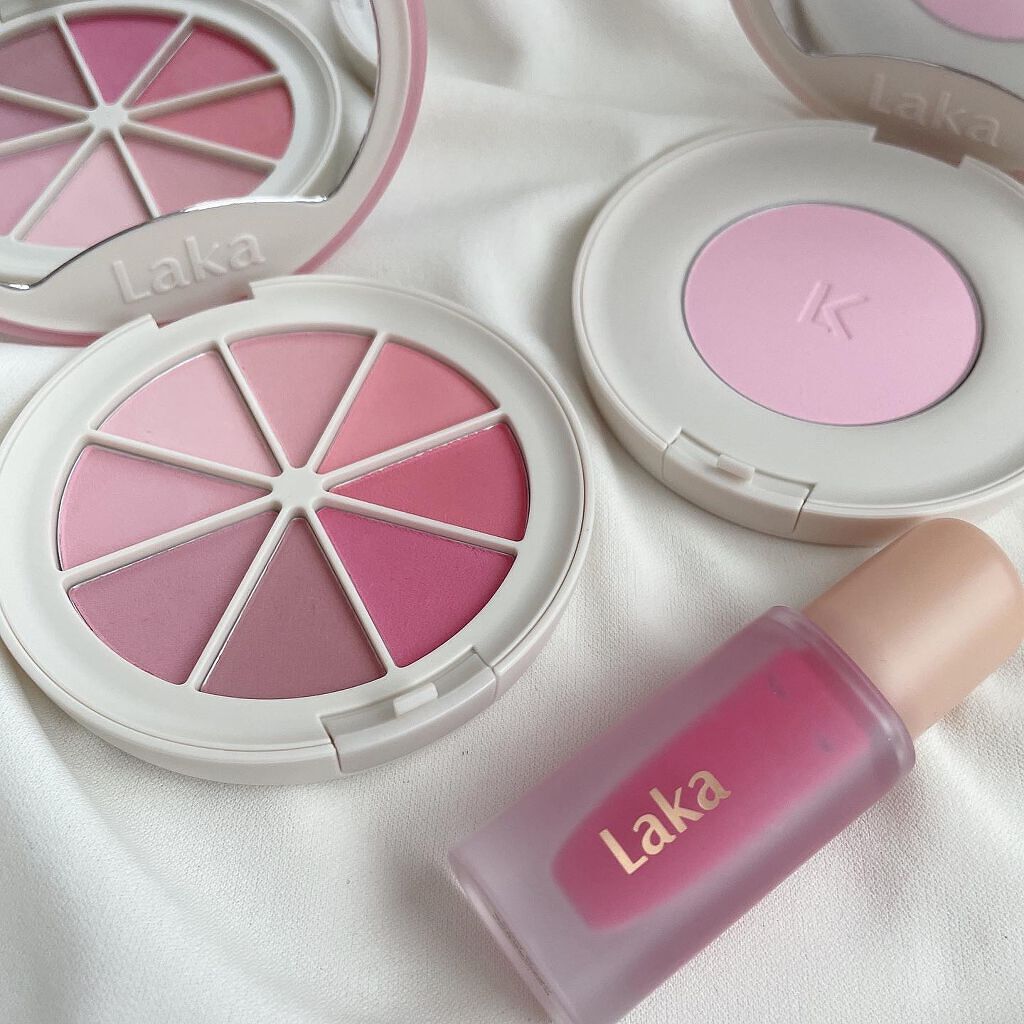 バイタルシアーブラッシャー/Laka/パウダーチークを使ったクチコミ（1枚目）