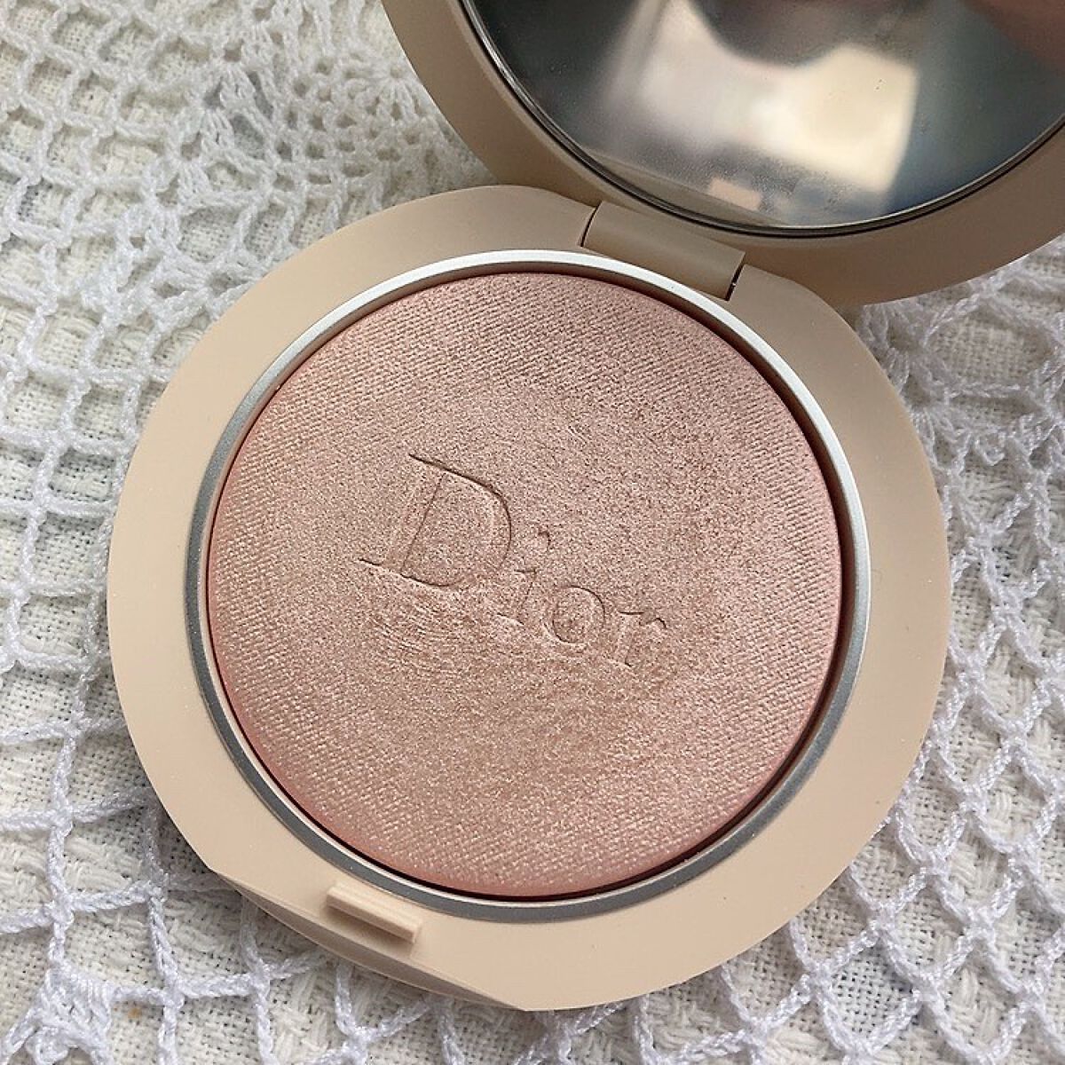 ディオールスキン フォーエヴァー クチュール ルミナイザー/Dior/プレストパウダーを使ったクチコミ（3枚目）