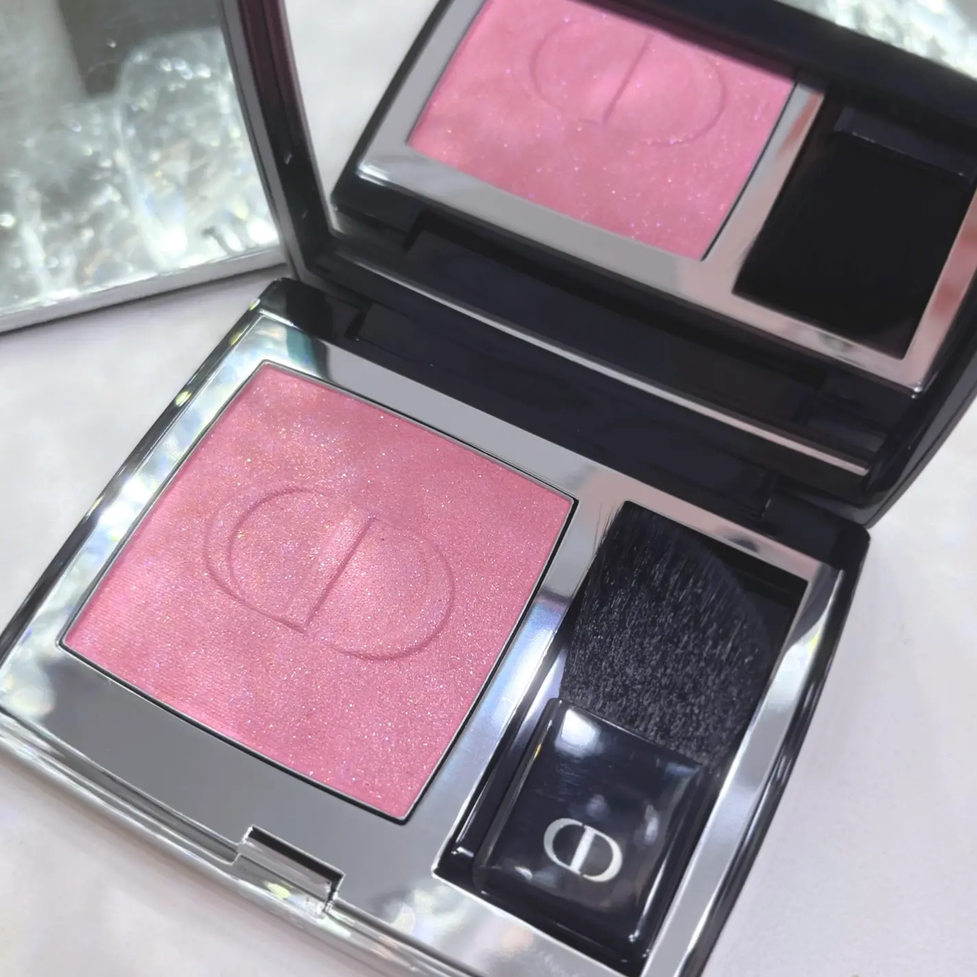 ディオールスキン ルージュ ブラッシュ/Dior/パウダーチークを使ったクチコミ（1枚目）