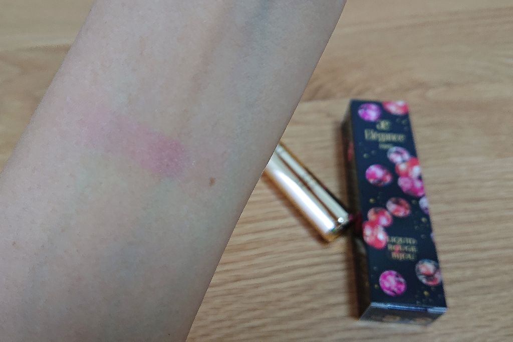 エレガンス リクイッド ルージュ ビジュー/Elégance/口紅を使ったクチコミ（3枚目）