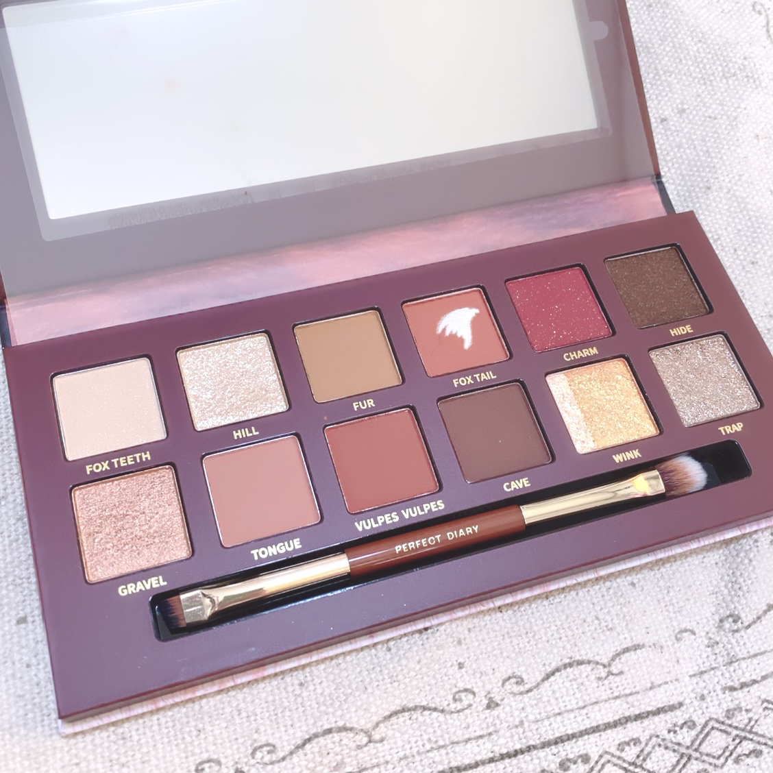 エクスプローラ12色 動物アイシャドウパレット/PERFECT DIARY/アイシャドウパレットを使ったクチコミ（2枚目）