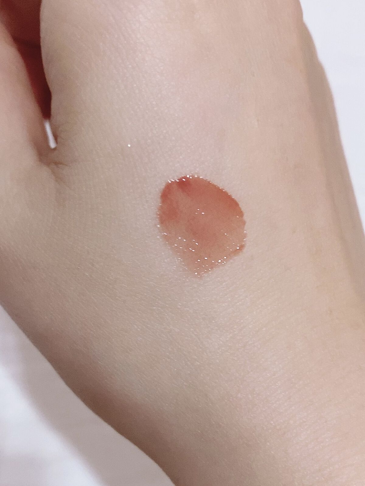 アンドバイロムアンド　グラッシーボムティント/&nd by rom&nd/リップティントを使ったクチコミ（2枚目）