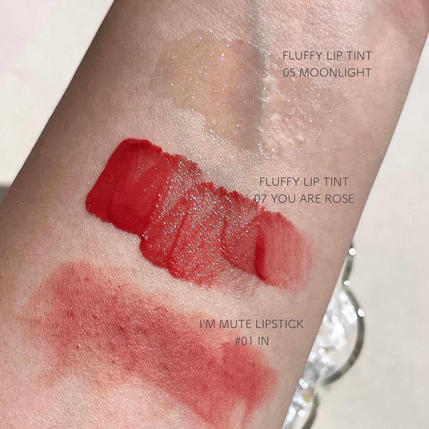 フラッフィリップティント/BLESSED MOON/リップティントを使ったクチコミ(3枚目)