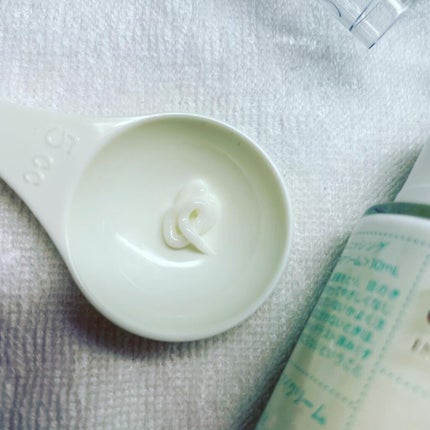 リプレニッシングアイクリーム/Lavido/アイケア・アイクリームを使ったクチコミ(3枚目)