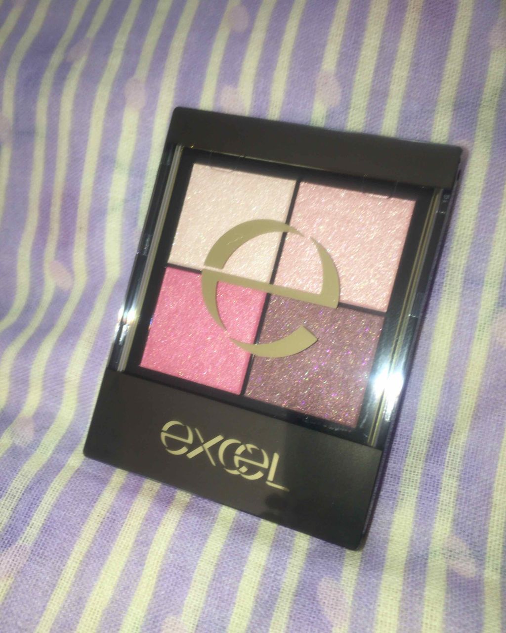 リアルクローズシャドウ/excel/アイシャドウパレットを使ったクチコミ(1枚目)