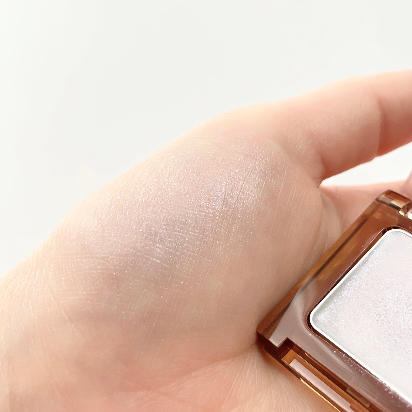 イルミクチュールシャドウ/excel/ジェル・クリームアイシャドウを使ったクチコミ(3枚目)