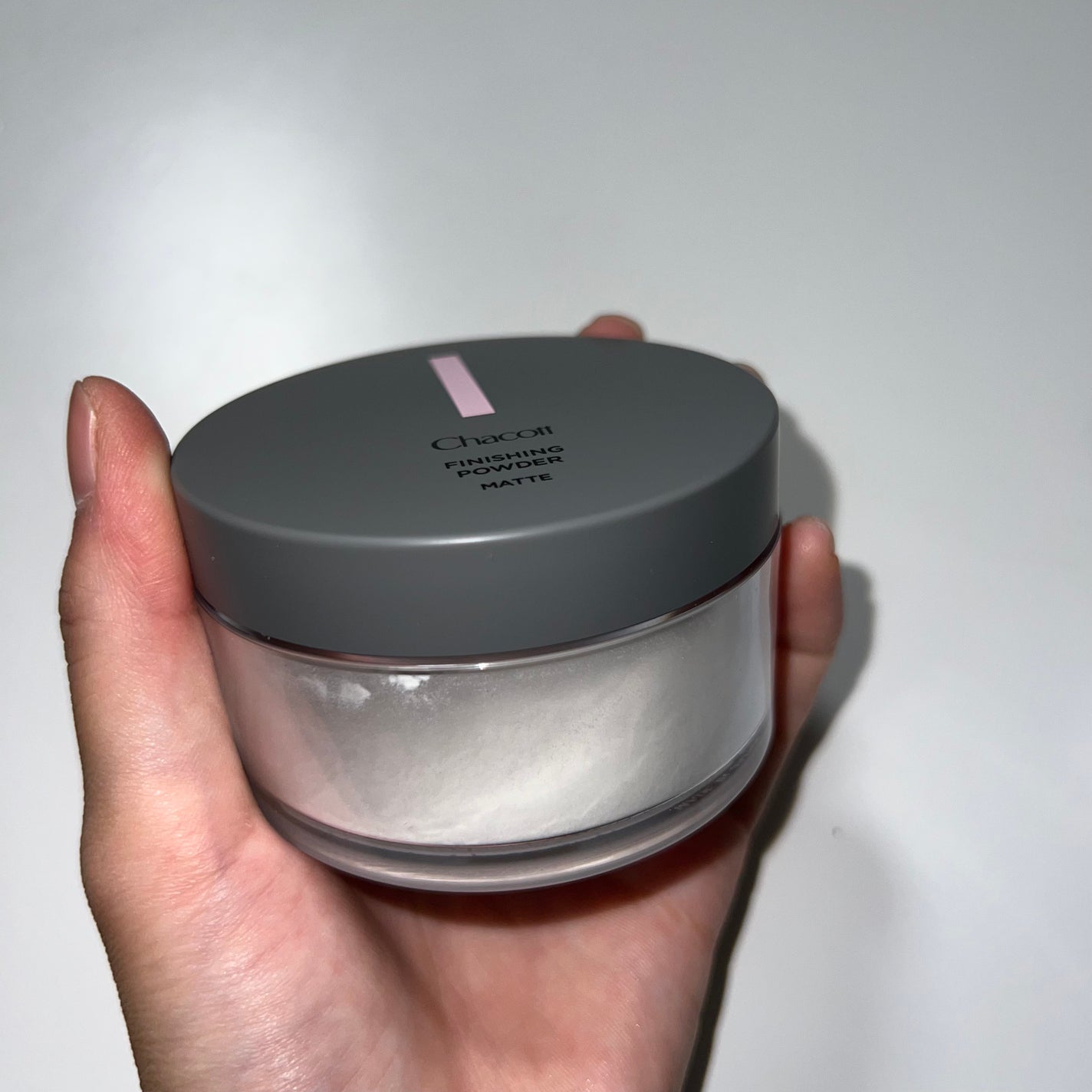 フィニッシングパウダー マット/チャコット・コスメティクス/ルースパウダーを使ったクチコミ(2枚目)