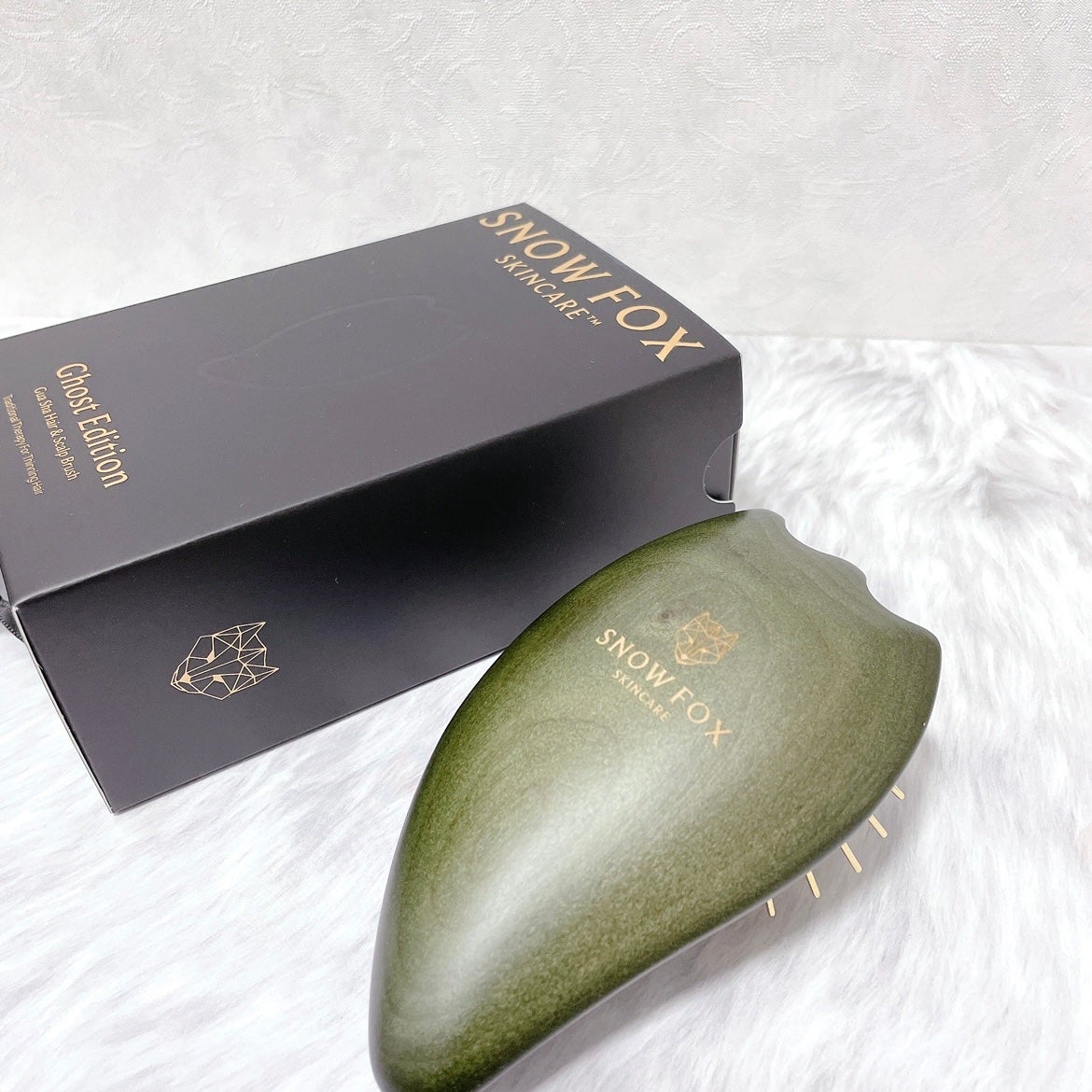 プレミアム FOX カッサ ゴースト ヘアブラシ ブラック/SNOW FOX SKINCARE/ヘアブラシを使ったクチコミ(2枚目)