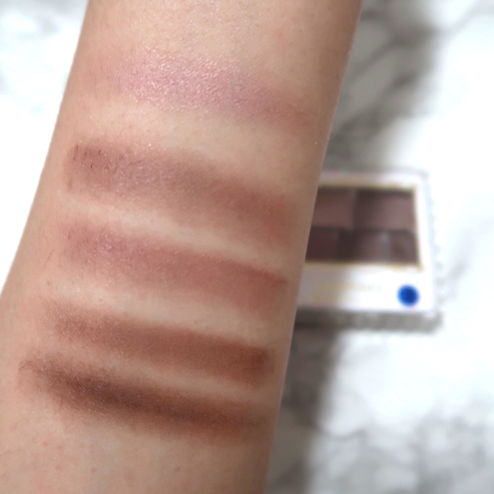 アディクション ザ ブラッシュ 002 Fall in Love (S) フォーリンラブ/ADDICTION/パウダーチークを使ったクチコミ（3枚目）