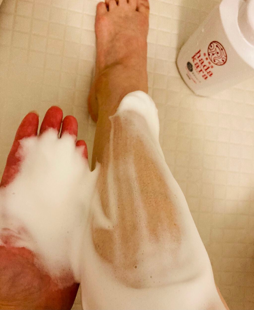 hadakara ボディソープ 泡で出てくるタイプ フローラルブーケの香り/hadakara/ボディソープを使ったクチコミ(5枚目)