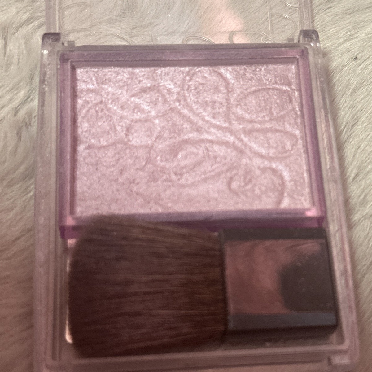 パールグロウニュアンサー/CEZANNE/パウダーハイライトを使ったクチコミ（2枚目）